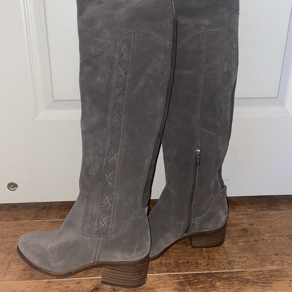 Vince Camuto Shoes - Vince Camuto boots. Worn only once.